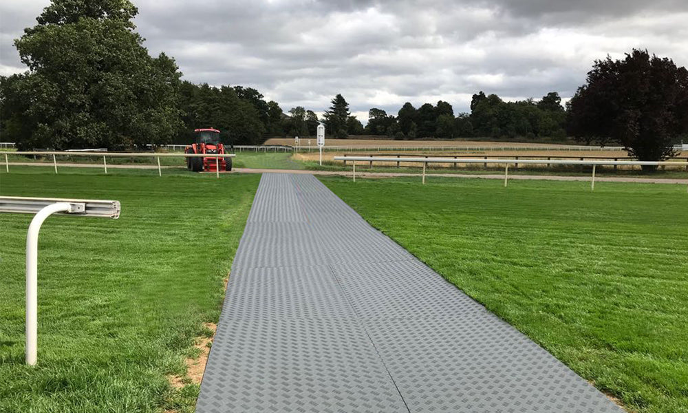 LiteTrack Protects York Racecourse Crossing
