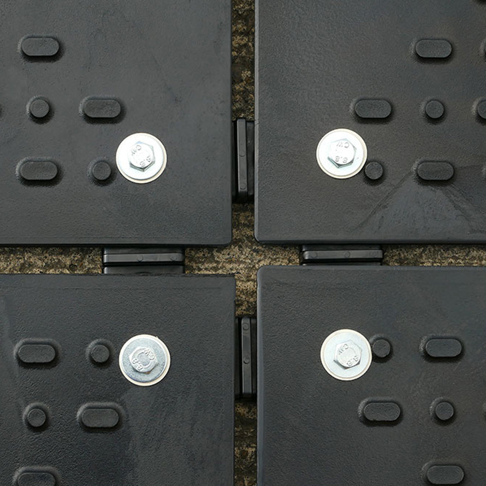 Four Way Bolted Joiner