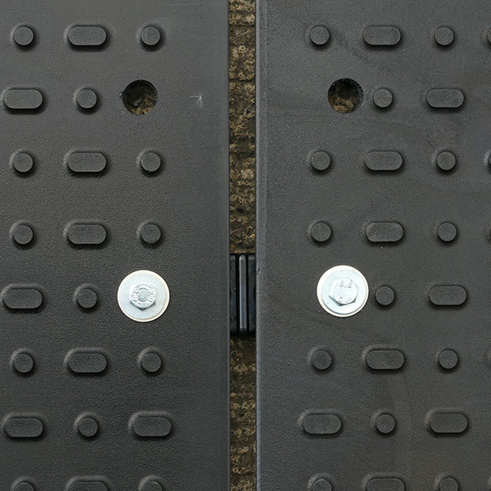 Two Way Bolted Joiner