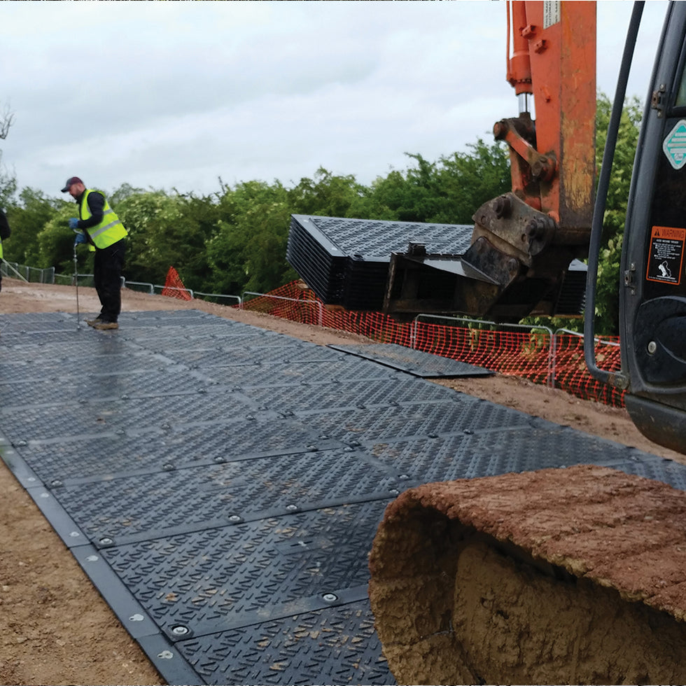 MaxiTrack Portable Heavy-Duty Ground Protection | GroundGuards