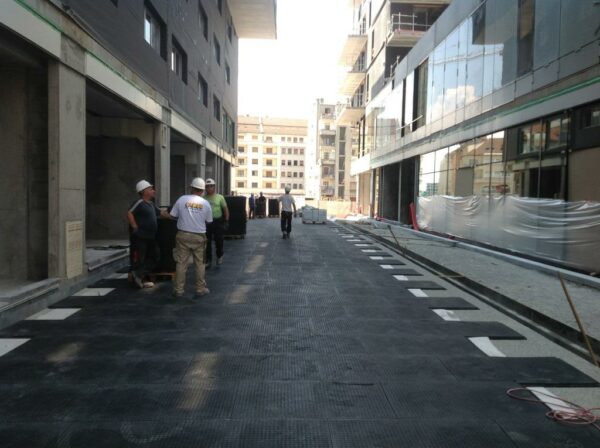 Temporary pavement protection in city centre