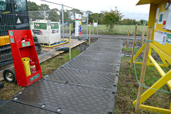 temporary heavy duty walkway footpath