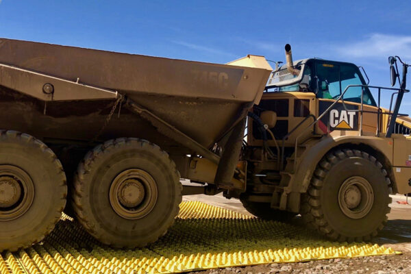 clean wagon wheels tyres removing mud