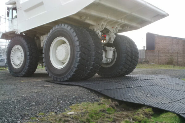 Temporary roadway for large heavy vehicles