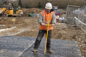 Fast easy to join ground protection mats